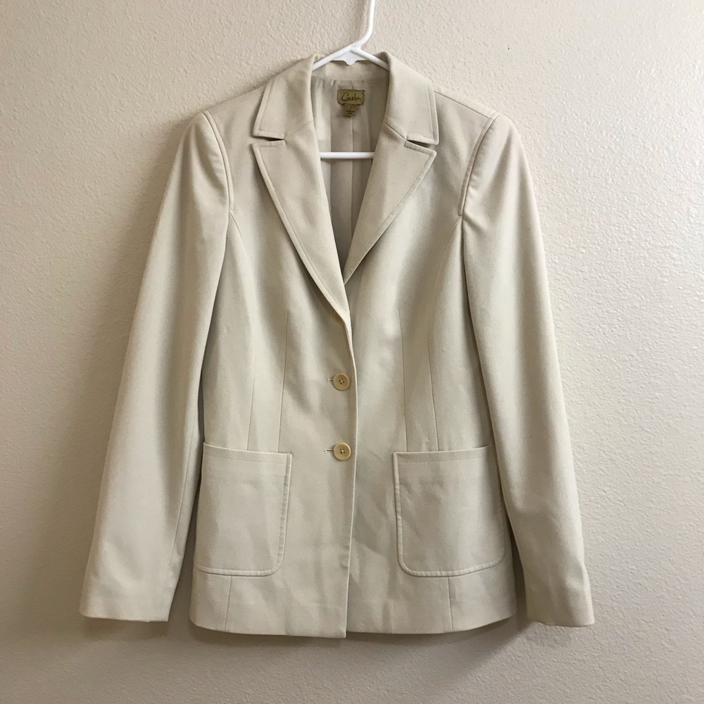 Caslon Off White Cream Ecru Long Lined 3 Button Front Blazer With Patch Pockets